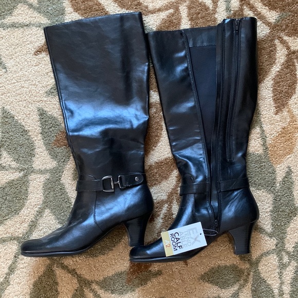 A2 By Aerosoles Shoes - Size 10 Black Extended Calf Zip Up Boots 👢